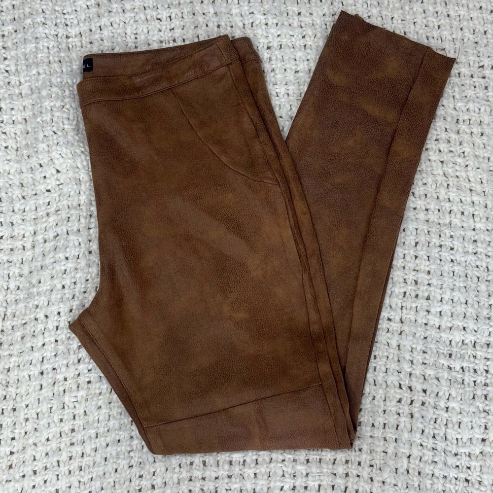 JLUXLABEL Faux Suede/Textured Brown Pants